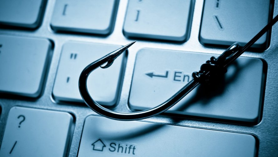 Ловись, прокурорская рыбка: Генпрокуратура объявила о новом витке борьбы с фишинговыми сайтами