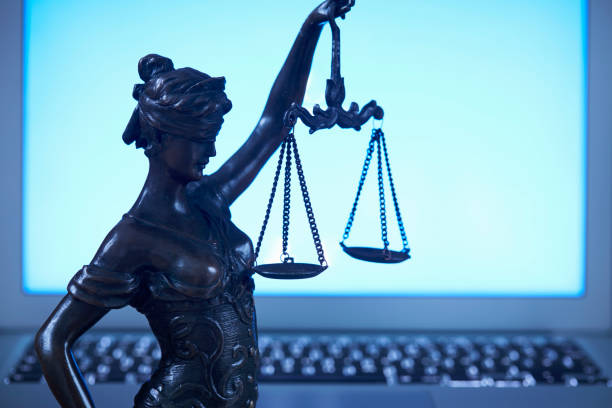 Сервис «Правосудие онлайн» на «Госуслугах» — в чем польза для бизнеса?